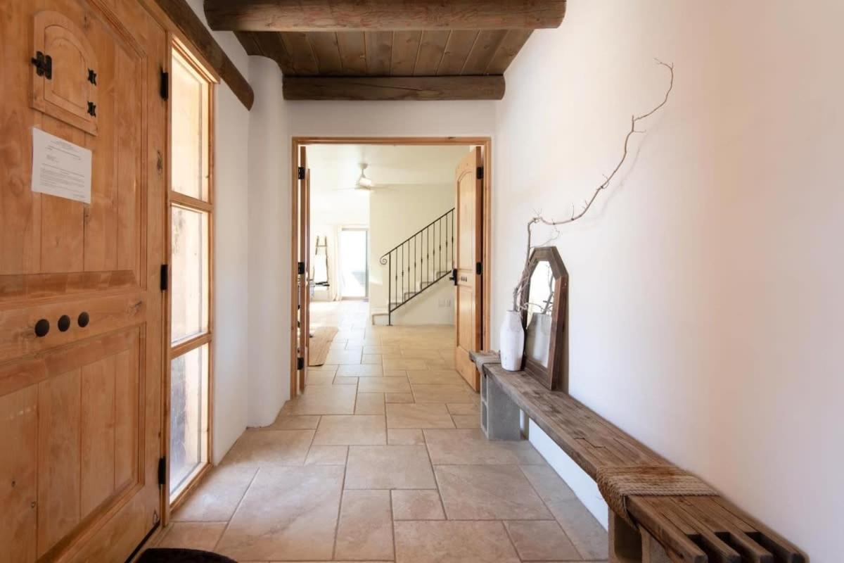 Renovated Lodge - Room 1 With Pool Access Джошуа-Трі Екстер'єр фото